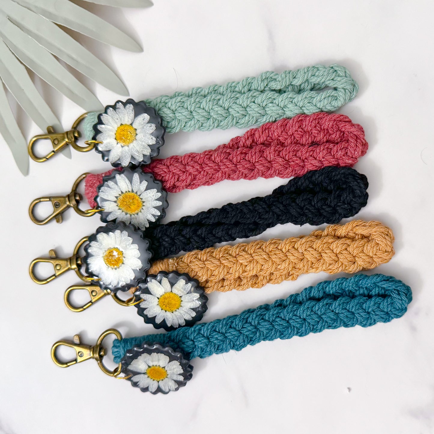 Macrame Keychain With Pressed Flower Accent